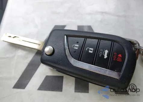 2021 Toyota Corolla Le from USA, damaged, VIN 5YFEPMAE6MP227837